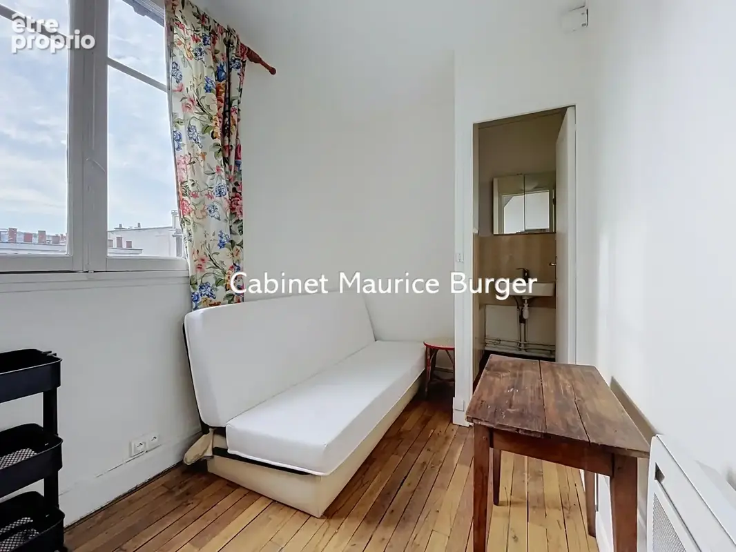 Appartement à PARIS-7E