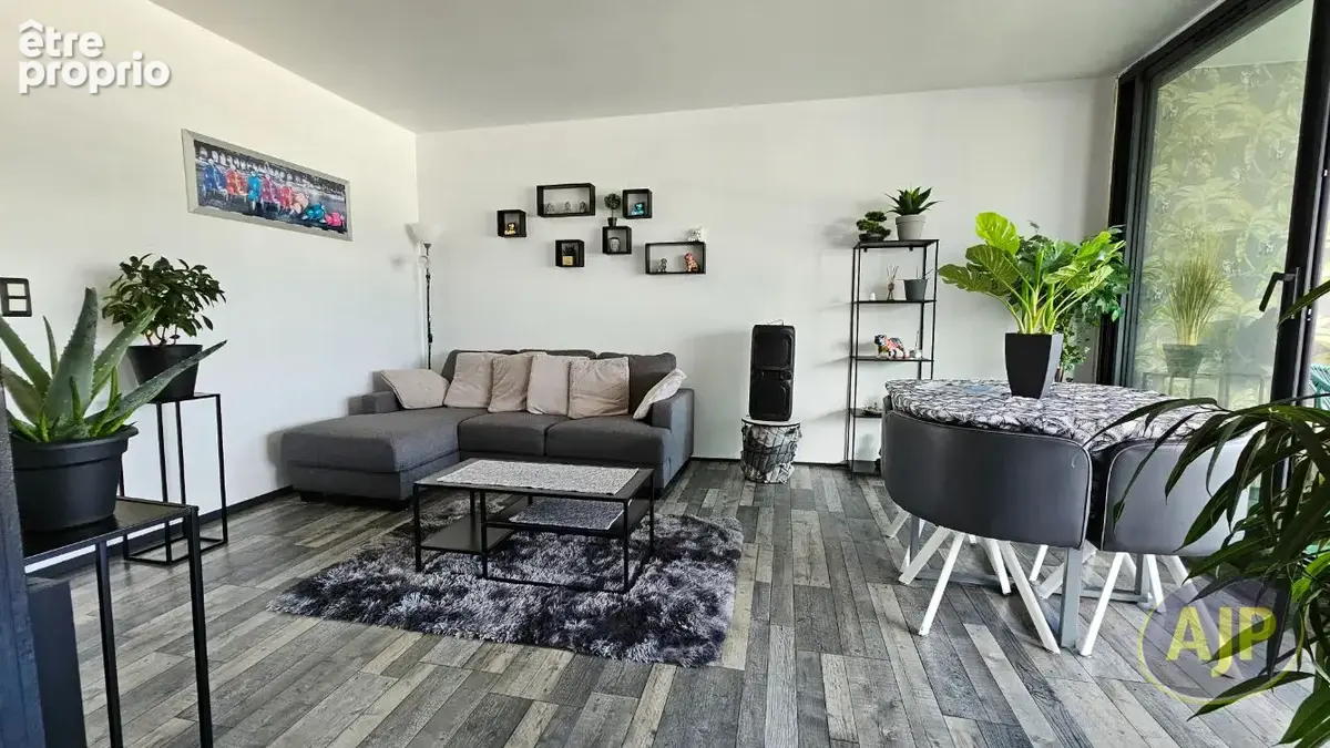 T3 Lumineux Arcachon : Loggia XXL 12 m² et vue dégagée - photo 3