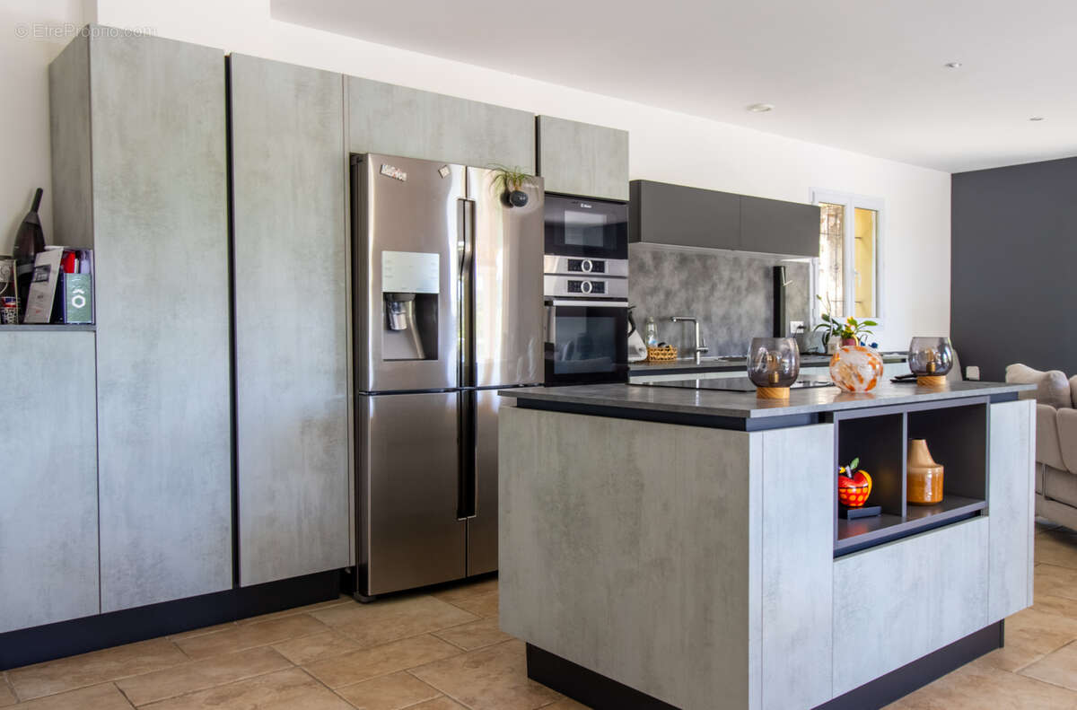 Maison à LA LONDE-LES-MAURES