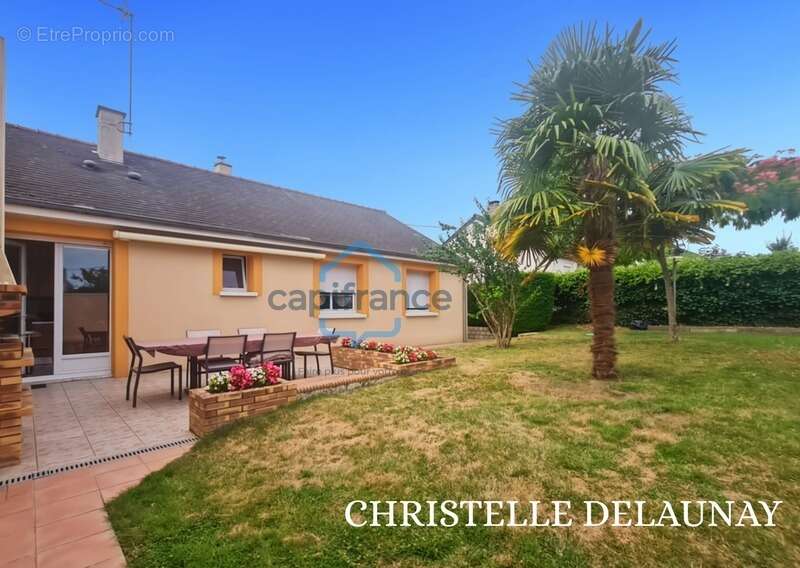 Maison à SAINT-JEAN-SUR-MAYENNE