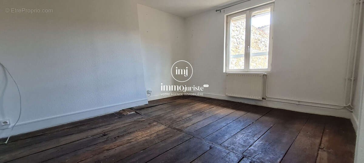 Appartement 62 m² à Limoges  - photo 7