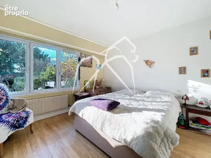 Maison familiale 7 pièces avec jardin, 5 chambres, piscine et double accès – Rouen – 161 m² - photo 3