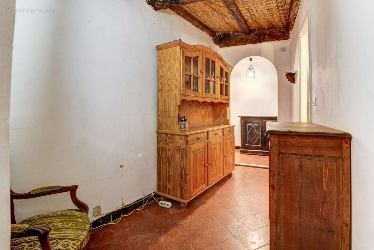 Appartement à PEILLON