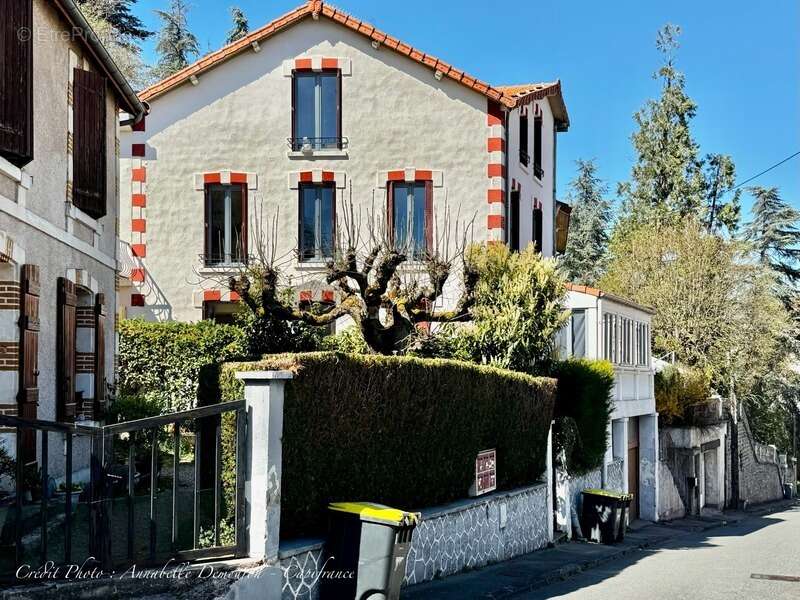 Appartement à CHATELGUYON