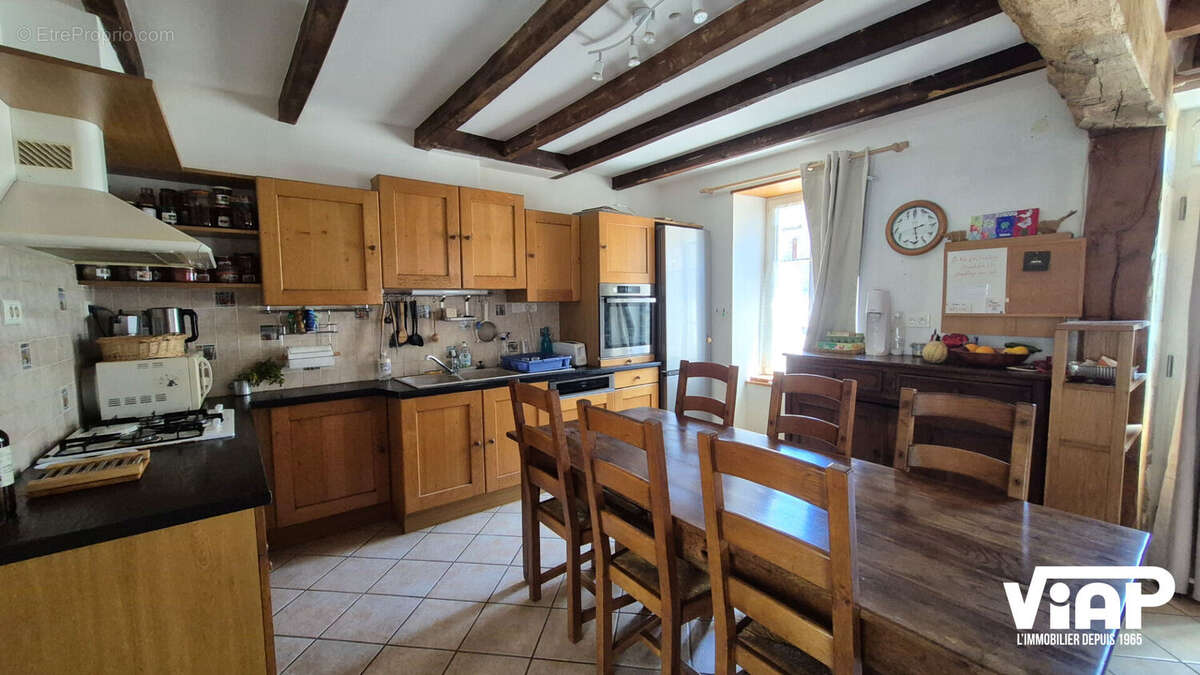 Ferme rénovée avec dépendances - photo 3