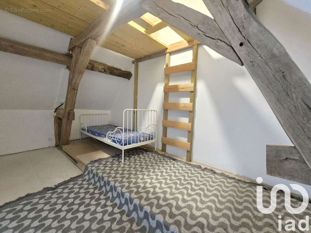 Maison 133 m² à Le Plessis-Dorin  - photo 8