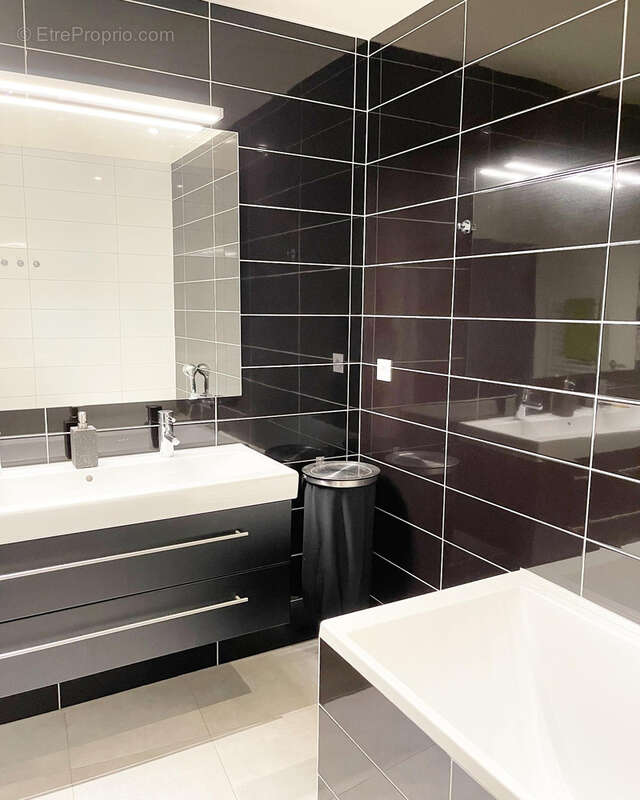 Maison à DIVONNE-LES-BAINS