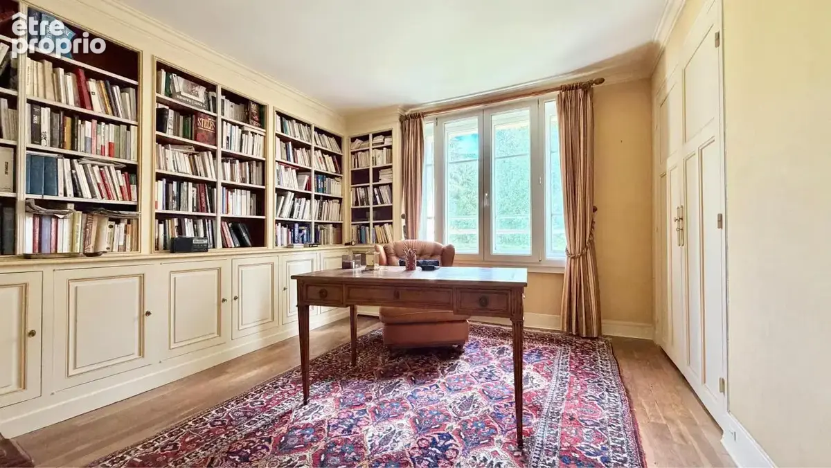ST REMY L'HONORE - Maison 7p - 202m² - photo 8