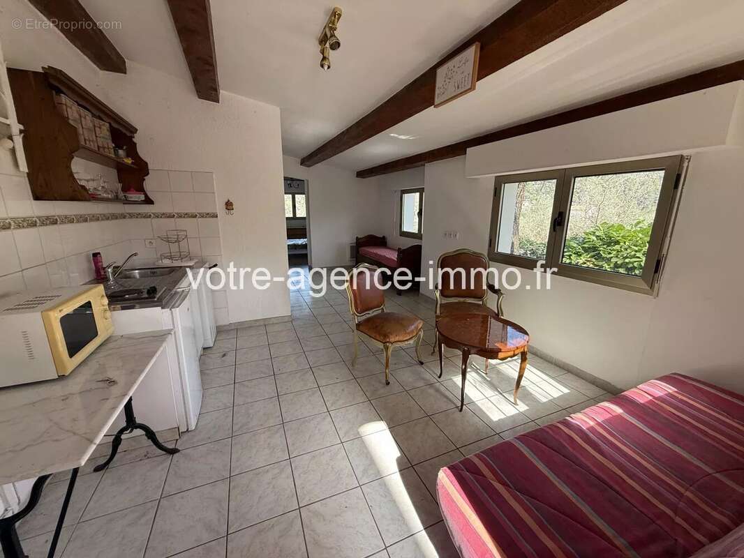 Maison à TOURRETTE-LEVENS