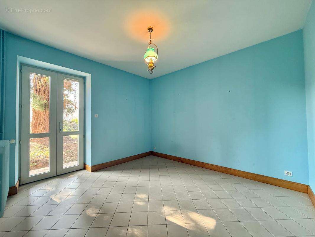 Maison à PONTAILLER-SUR-SAONE