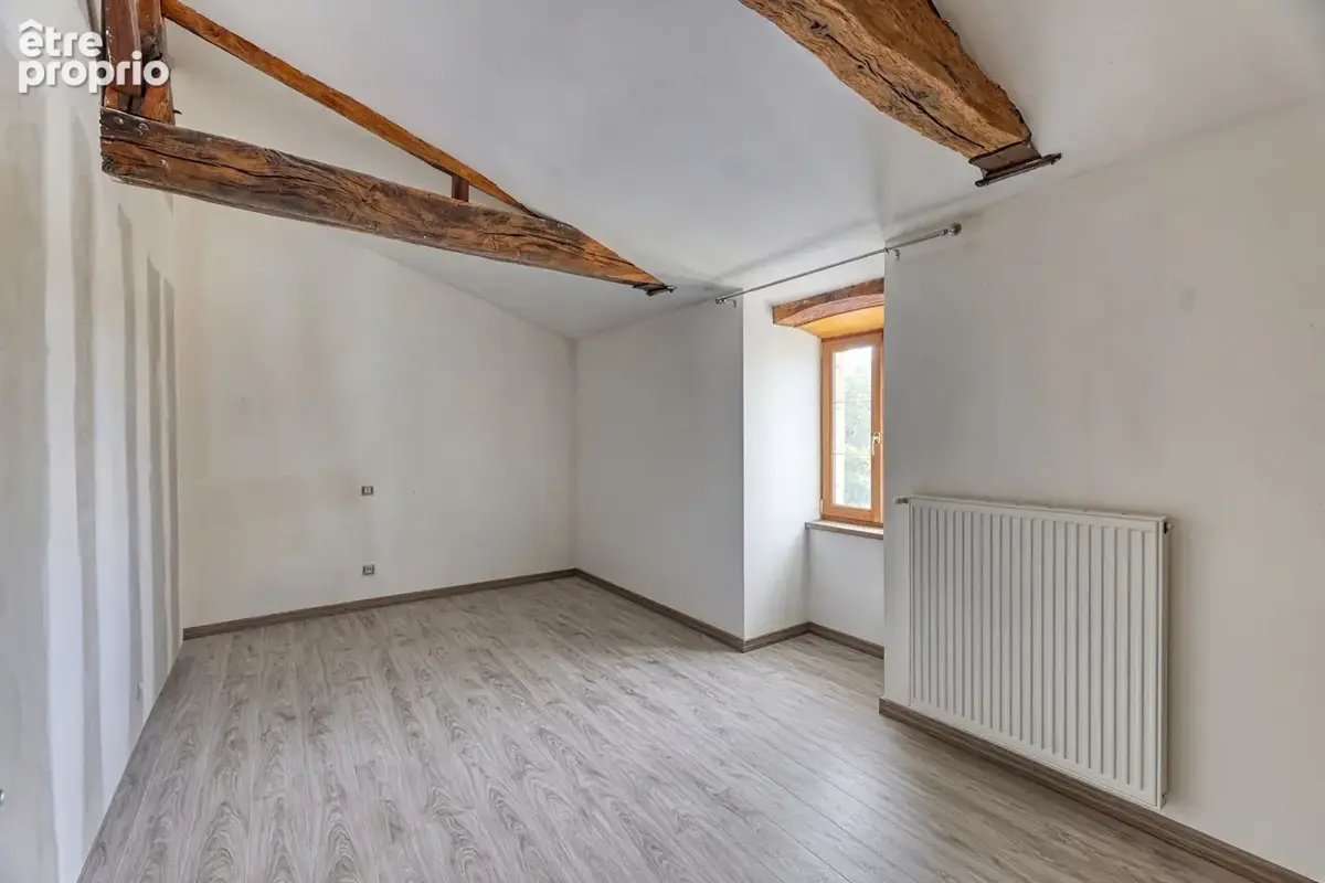 Maison Saint-etienne Du Bois 4 pièce(s) 150 m2 - photo 9