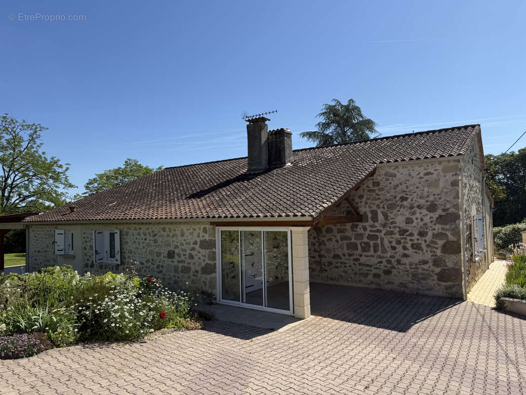 Maison à NERAC