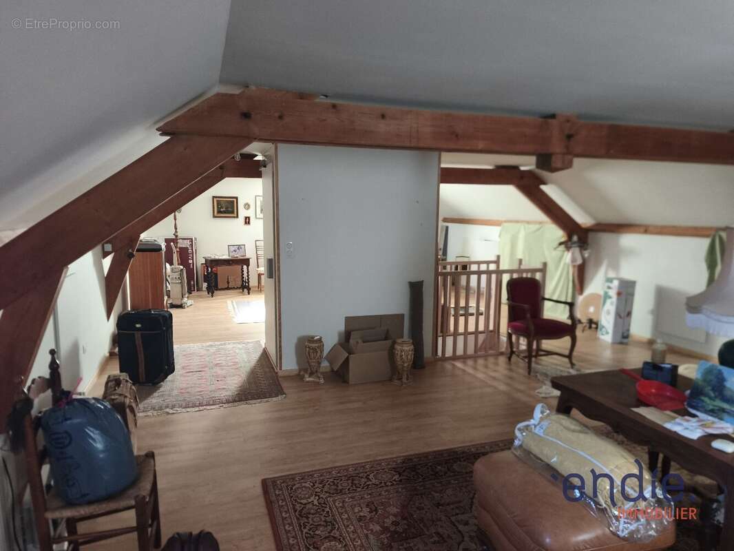 Maison à COSNE-D'ALLIER