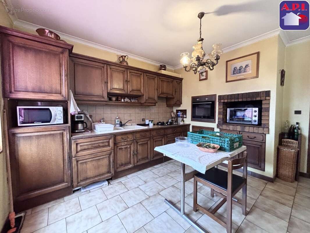 Maison 157 m² à Espezel  - photo 2
