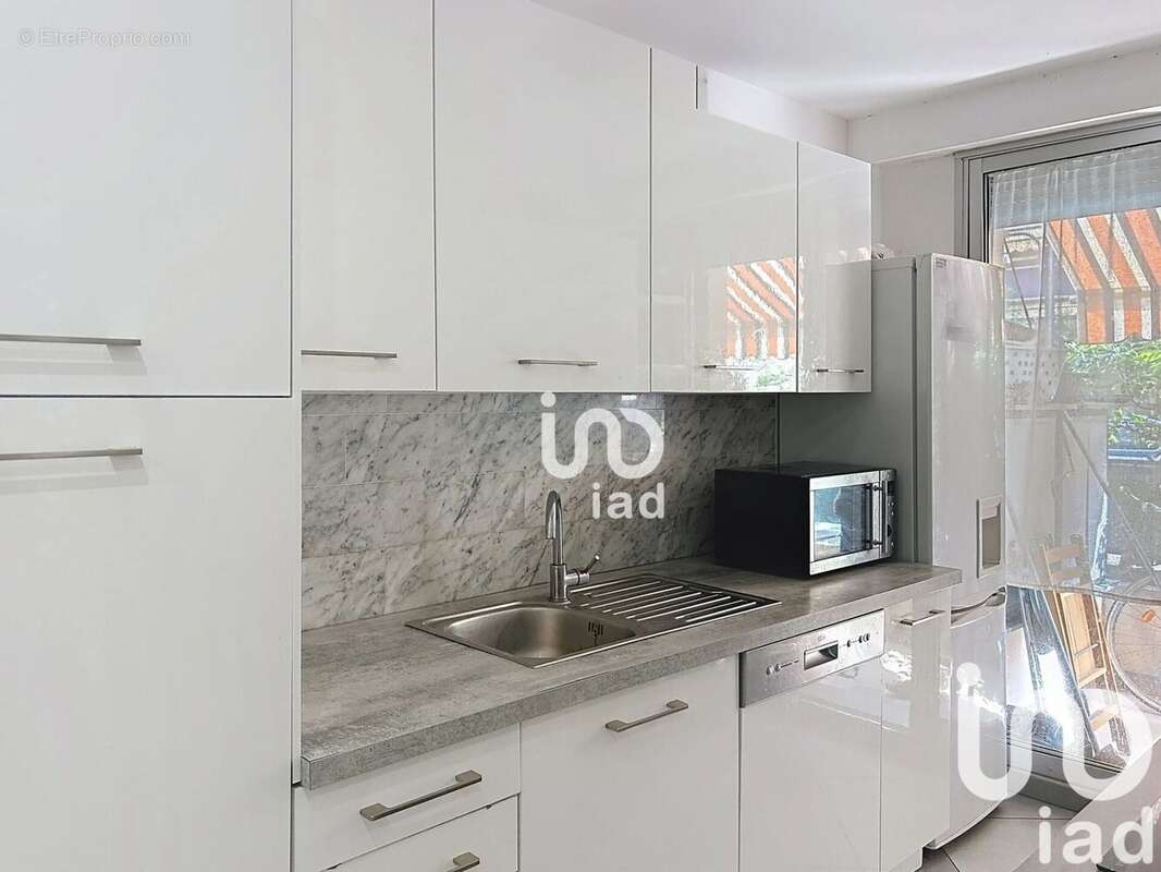 Photo 3 - Appartement à ROQUEBRUNE-CAP-MARTIN