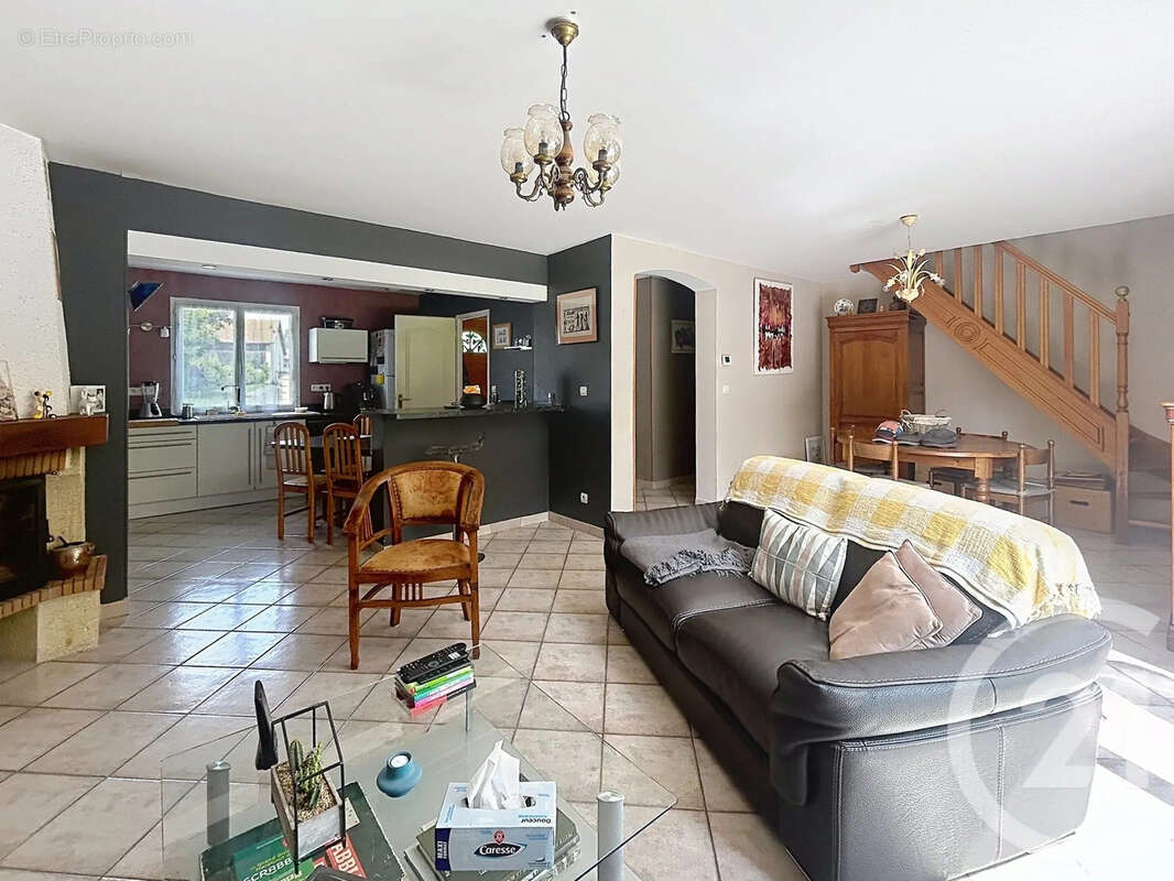 Maison 141 m² à Chalons-En-Champagne  - photo 11