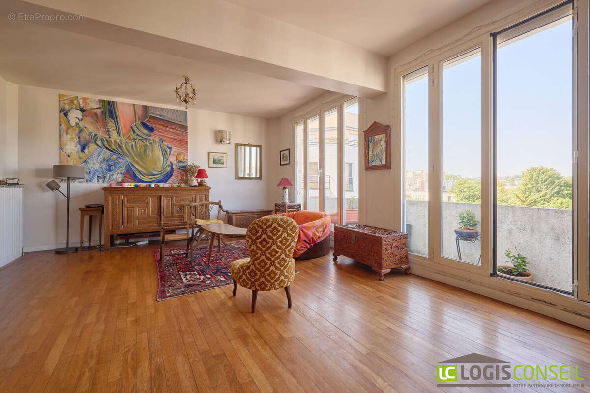 Appartement à BOURG-LA-REINE