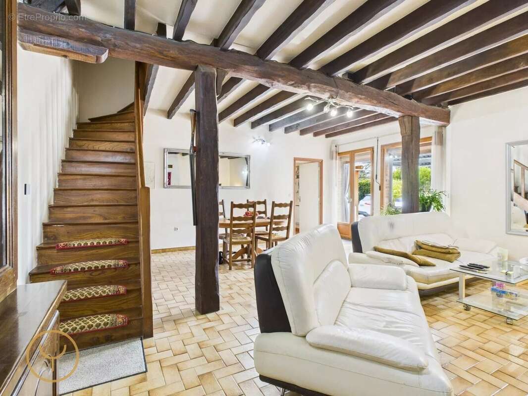 Maison à SAINT-NICOLAS-LA-CHAPELLE