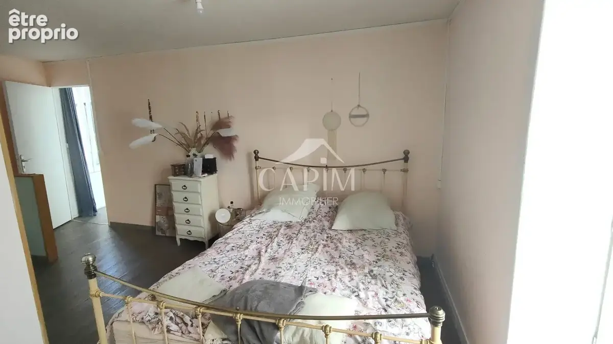 Maison  115.4 m2 habitable, 139.6m² utile, 4CH, FO, jardin non attenant constructible-A84 - photo 11