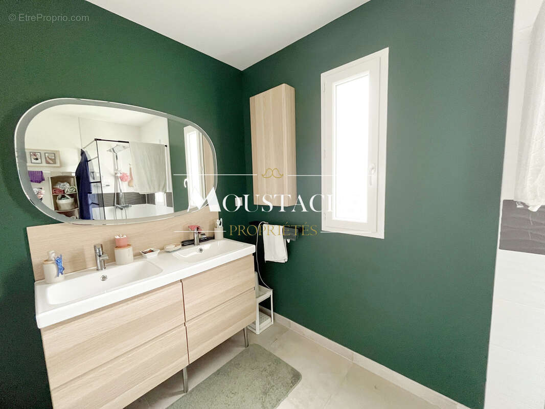 Maison contemporaine de plain-pied - proche commerces - - photo 5