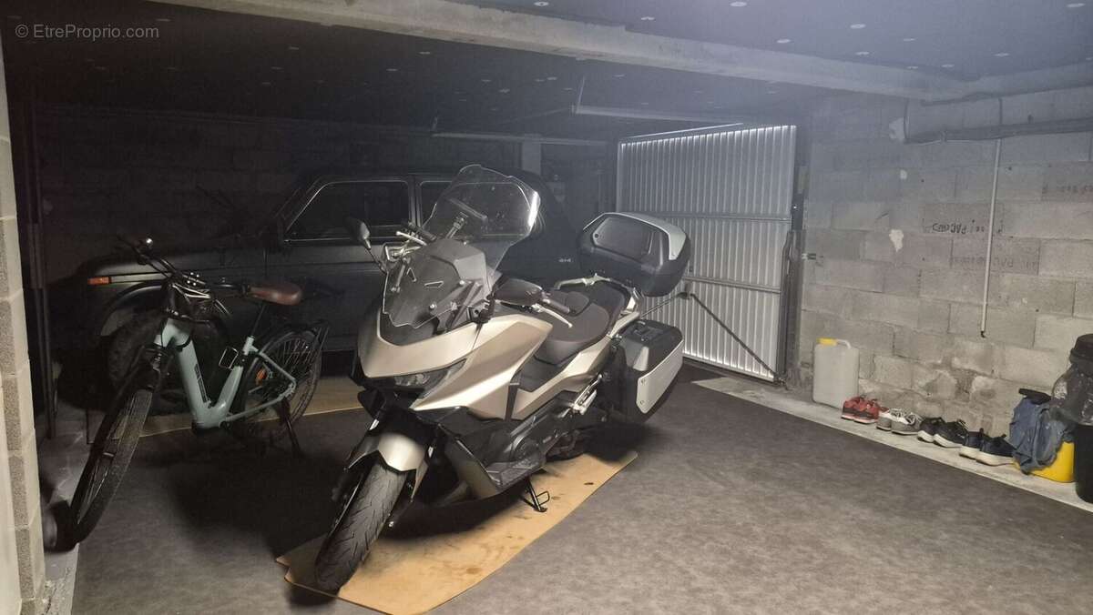 garage