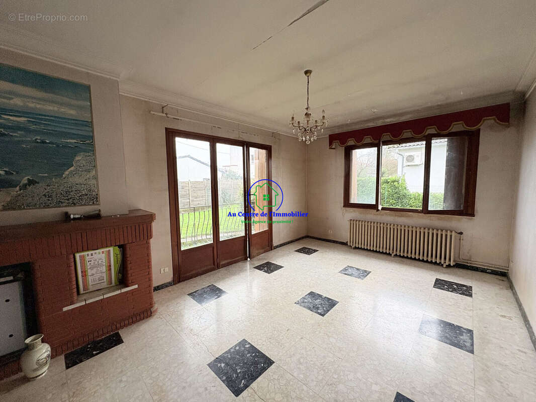 Maison à LE PASSAGE