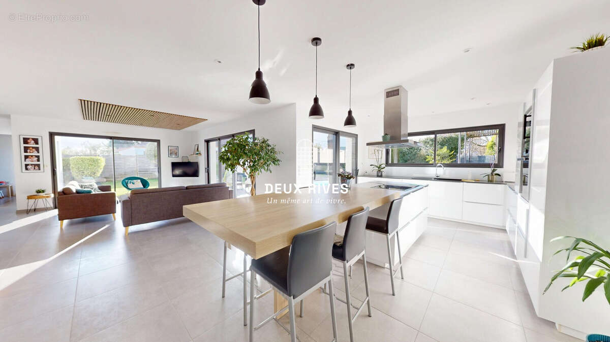 Maison à PONT-SAINT-MARTIN