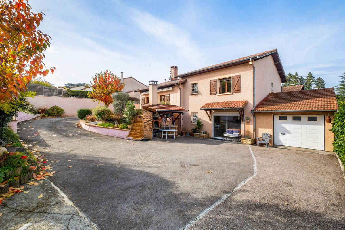 Photo 1 - Maison à SAINT-SYMPHORIEN-D'OZON