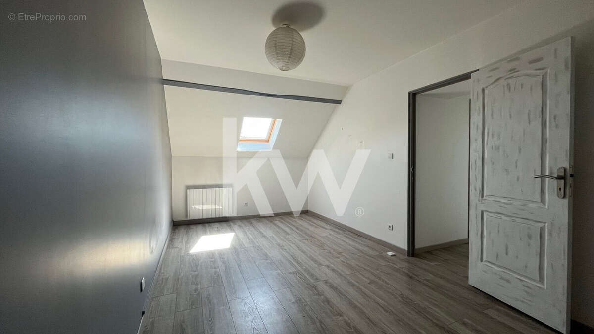 Maison 93 m² à La Chapelle-Saint-Mesmin  - photo 7