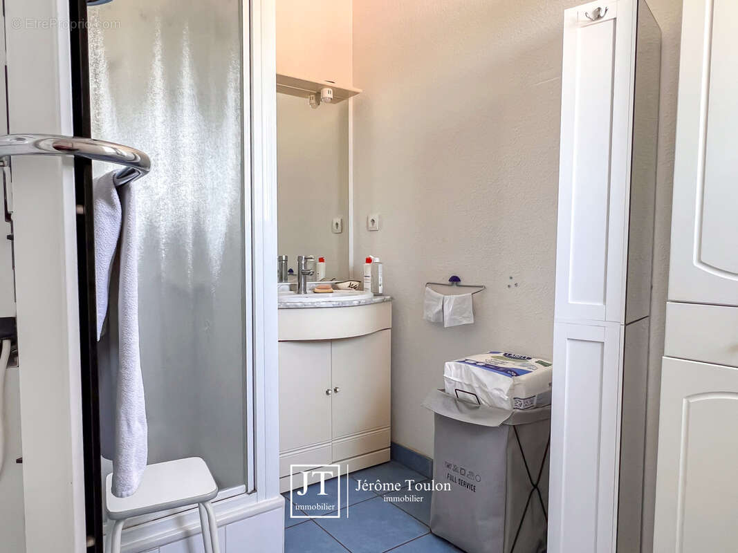 Appartement à VAUX-SUR-MER