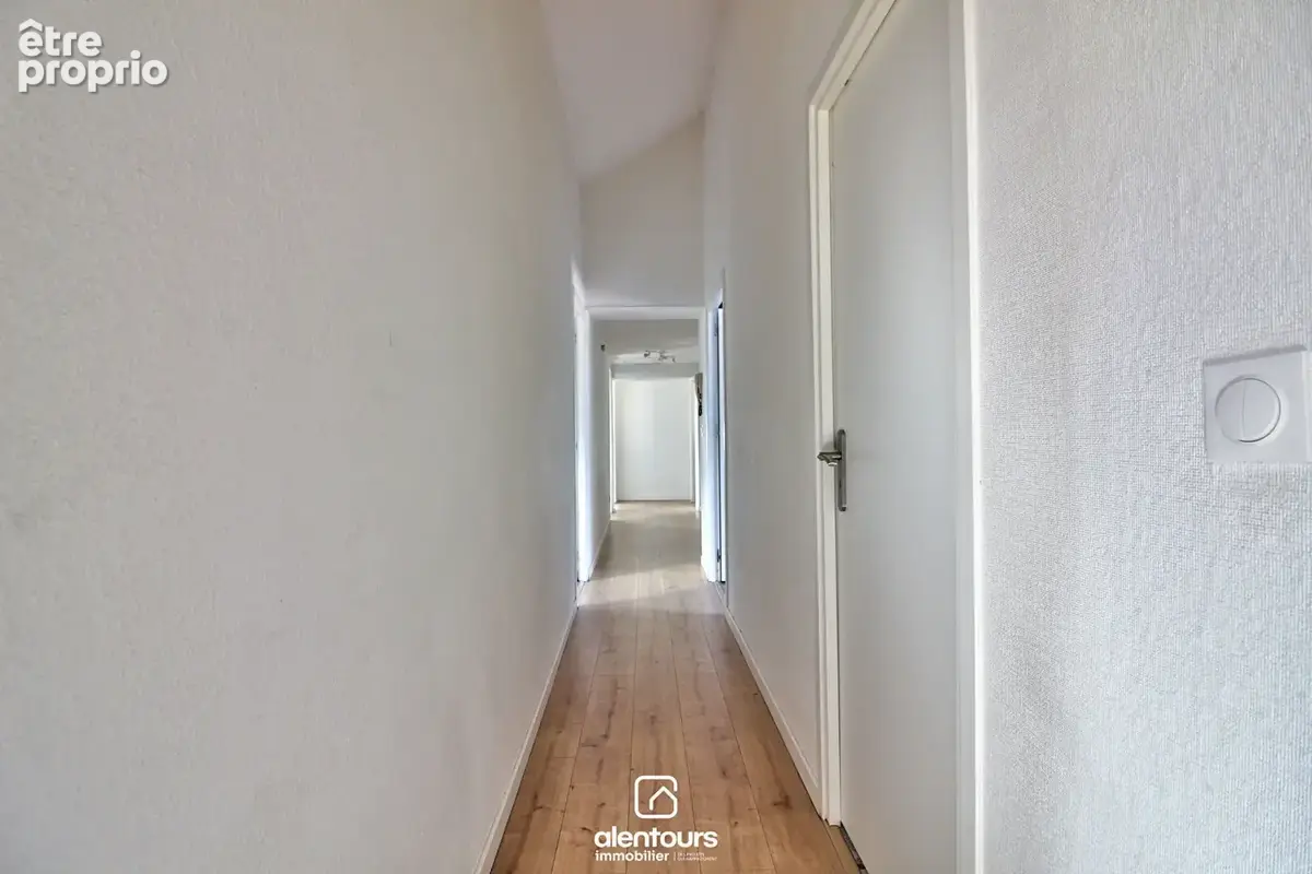 Appartement  5 pièce(s) 135 m2 - photo 17