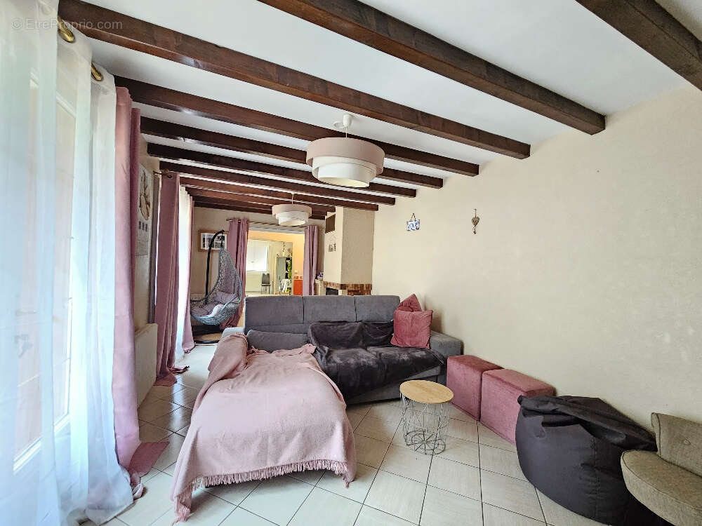 Maison à MOUTHIERS-SUR-BOEME