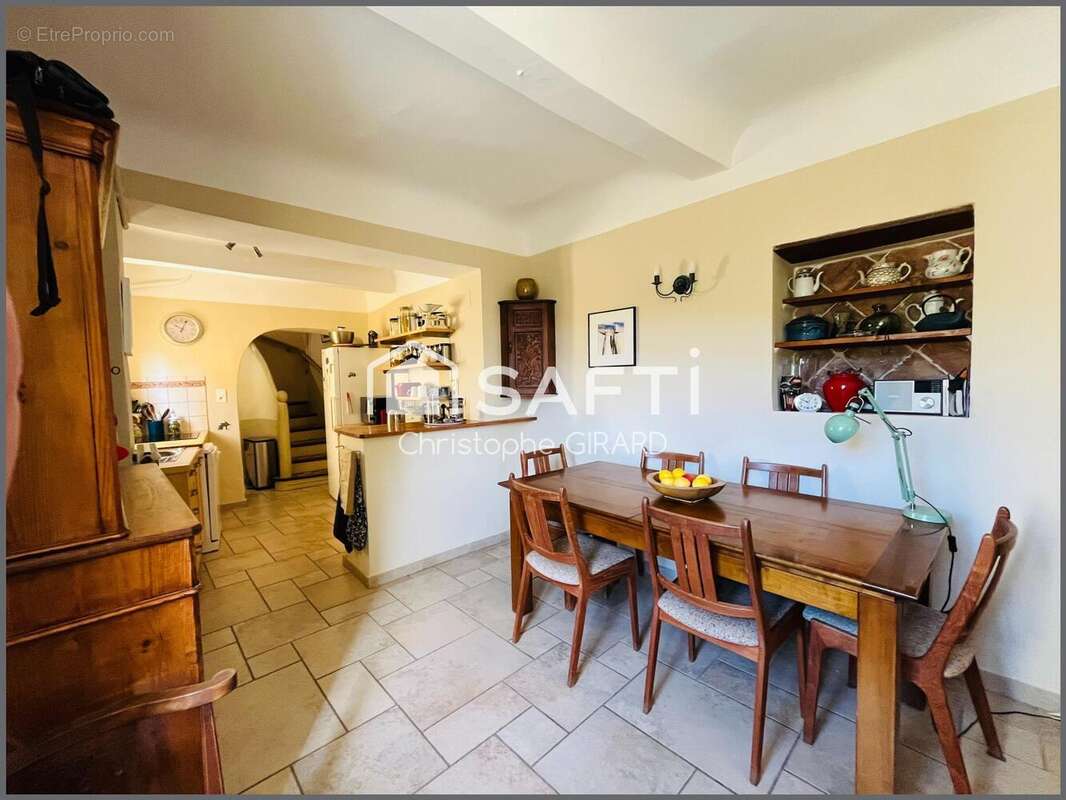 Photo 3 - Maison à LA BASTIDE-DES-JOURDANS