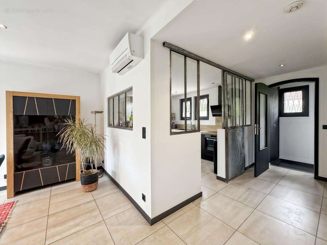 Maison à SAINT-RAPHAEL