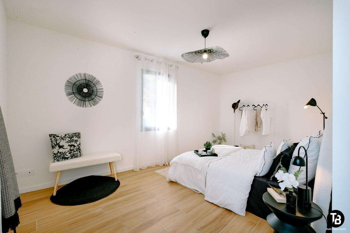 Maison à SAINT-XANDRE