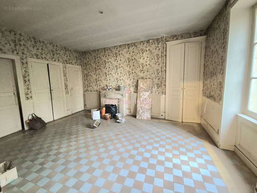 Maison à CHALON-SUR-SAONE