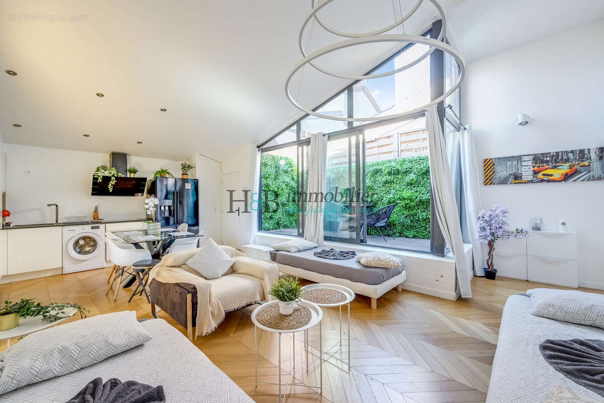 Appartement à SAINT-MAUR-DES-FOSSES