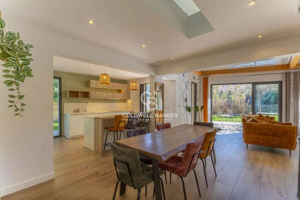 Maison à L'ILE-ROUSSE