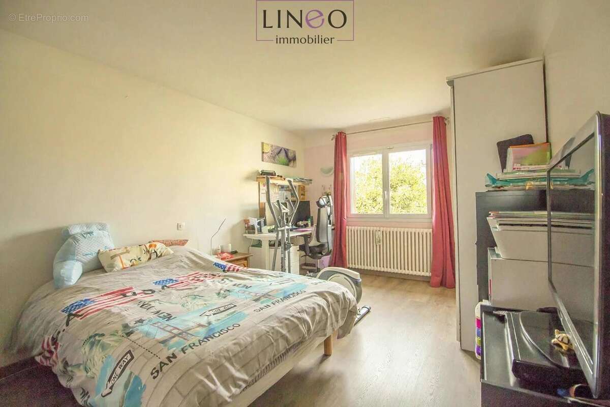 Maison à CHOISY-LE-ROI