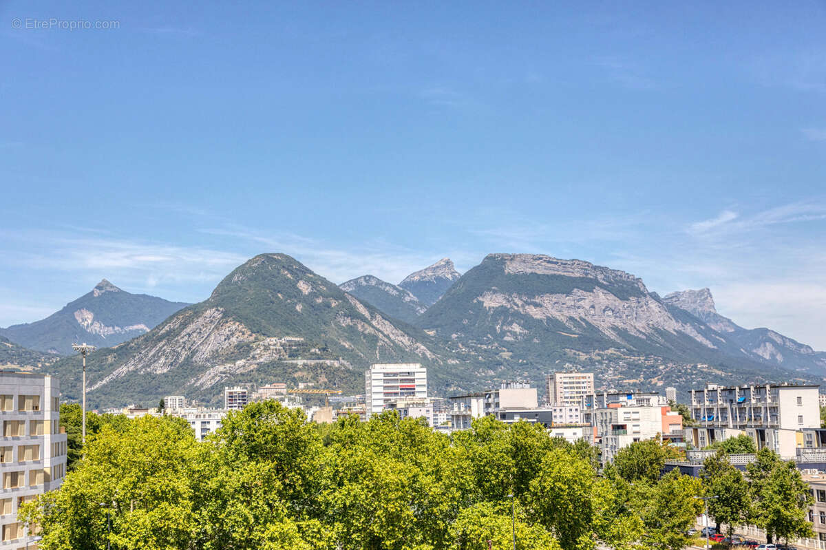 Appartement à GRENOBLE