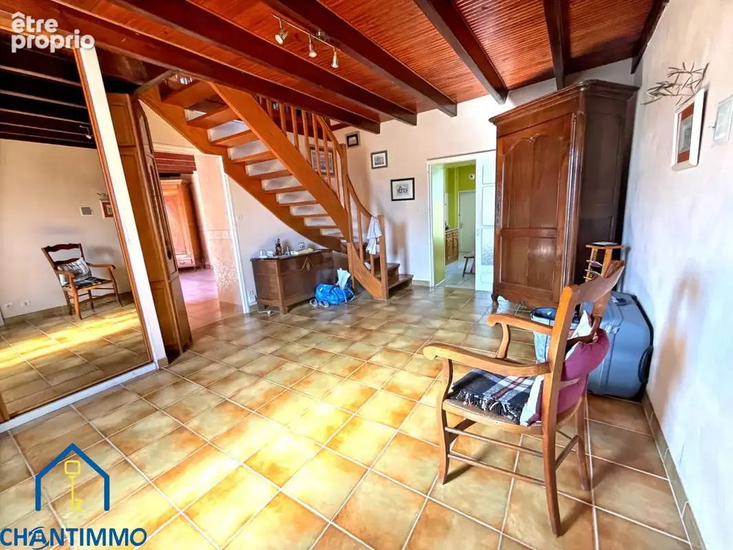 Maison vendéenne en pierres avec piscine sur parcelle de 3680 m2 constructible - photo 5