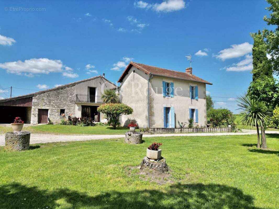 Maison à DURAS