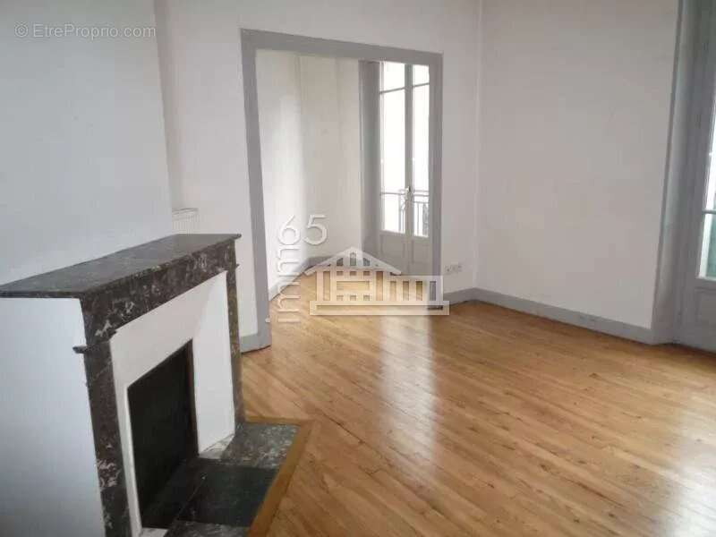 Appartement à TARBES