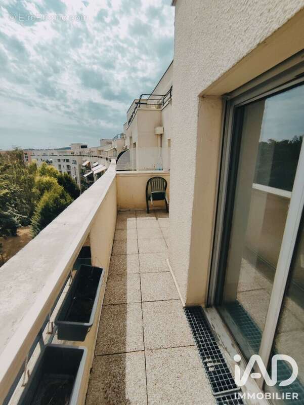 Appartement 100 m² à Eaubonne  - photo 4