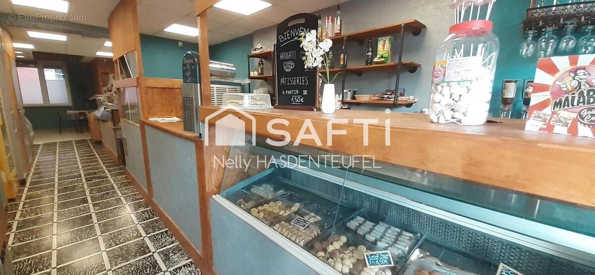 Photo 1 - Commerce à DENAIN