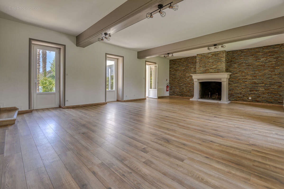 Maison à SAINT-JOACHIM