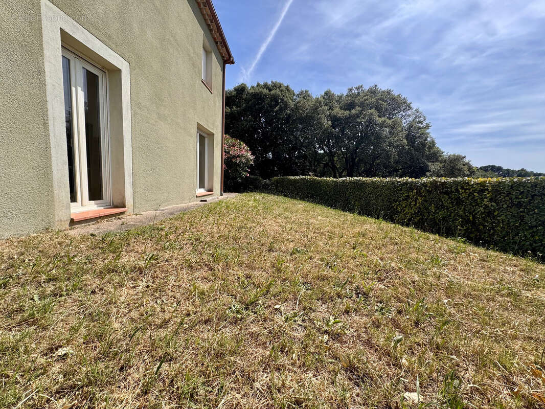 Vaison-la-Romaine   Appartement de plain-pied avec jardin - photo 5