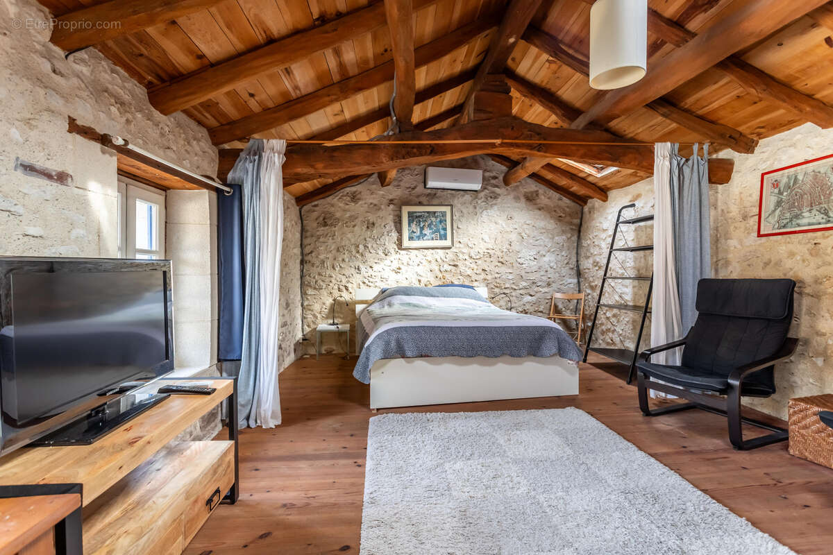 Maison à ROQUECOR