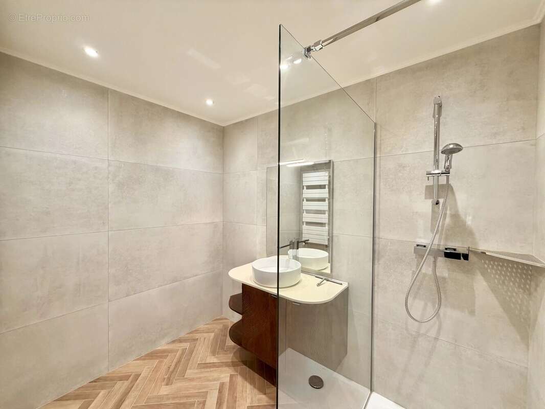 Appartement à MENTON