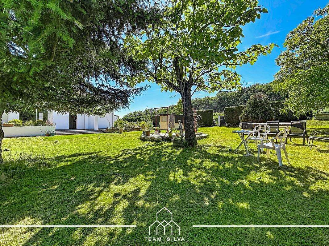 Maison 125 m² à Ternay  - photo 22